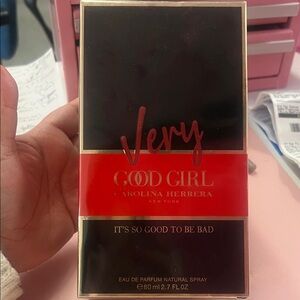 Carolina Herrera Very Good Girl Eau de Parfum — Red and Black Packaging